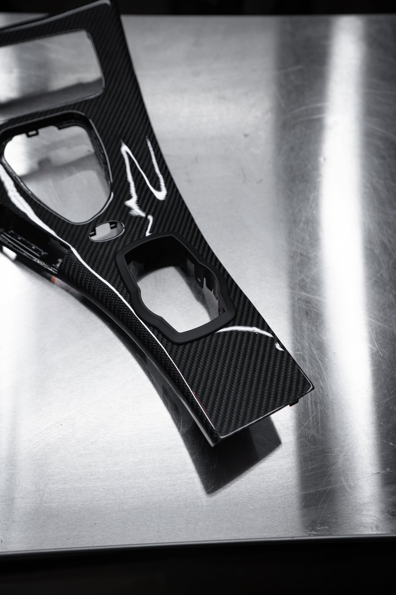 E9x M3 Carbon Center Console – EuroConnex