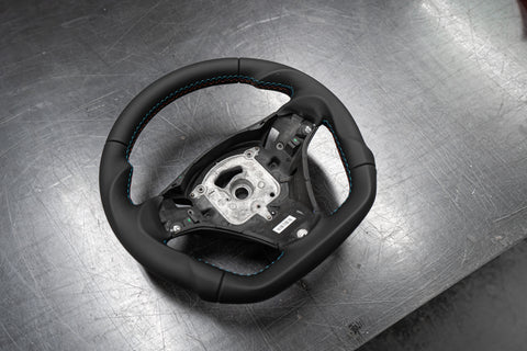 E9X M3 & 1M Flat Bottom M Technic Steering Wheel