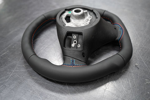 E9X M3 & 1M Flat Bottom M Technic Steering Wheel