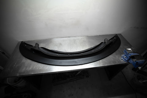 GT4 Carbon Lip (E9x M3)