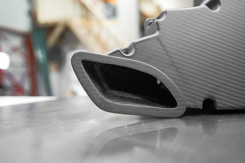 M3 V8 Upsized Carbon Intake