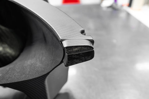 M3 V8 Upsized Carbon Intake