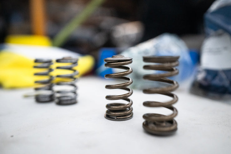 S65/S85 Linear Valve Springs & Titanium Retainers