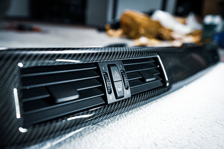 V10 E60 M5 & E63 M6 Carbon Center Console – EuroConnex