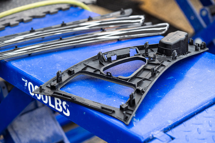 Carbon Center Console